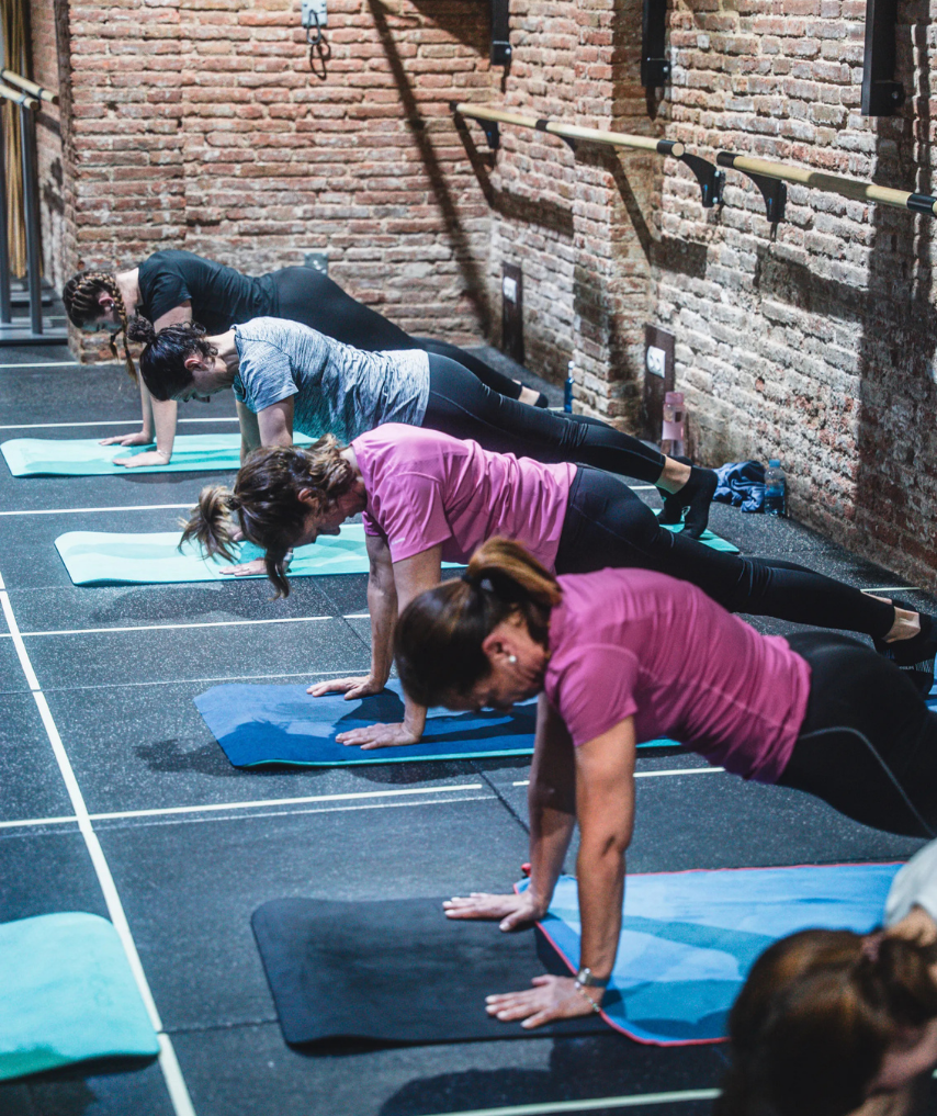 Personas haciendo ejercicio